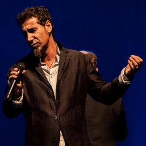 3 News In New Zealand Reviews Serj's Orchestral Performance in Christchurch